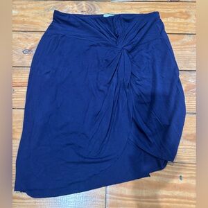 (912)+BLUE TOGA SKIRT+